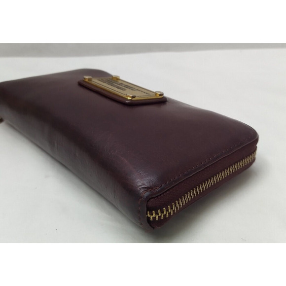 Marc By Marc Jacobs Maroon Leather Zip Around Credit Card Long Wallet - Picture 7 of 16